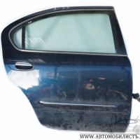 Дверь задняя правая Nissan Maxima A33