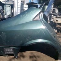 Крыло заднее левое правое Ниссан Примера P12